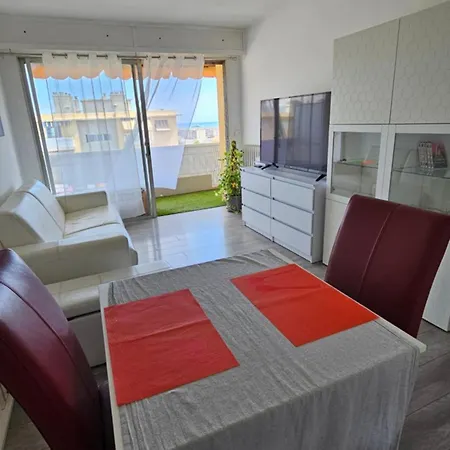 Charmant Studio Avec Parking Prive Proche Plage *