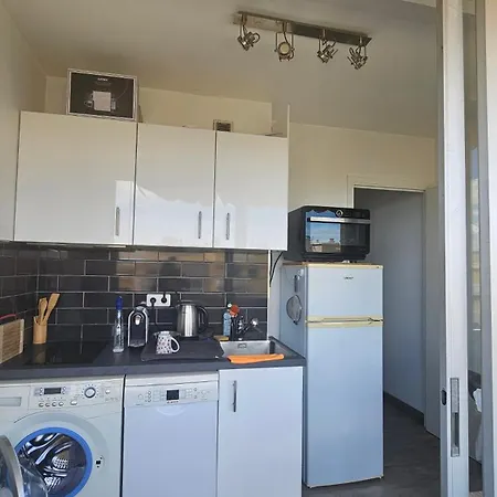 Charmant Studio Avec Parking Prive Proche Plage * Cagnes-sur-Mer