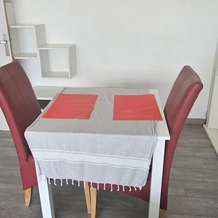 Charmant Studio Avec Parking Prive Proche Plage Apartamento Cagnes-sur-Mer